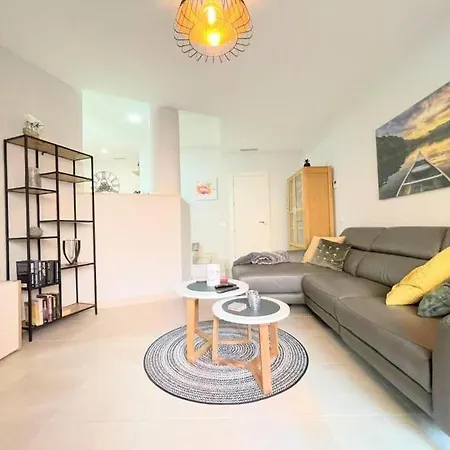 2 Aqua 托雷维耶哈